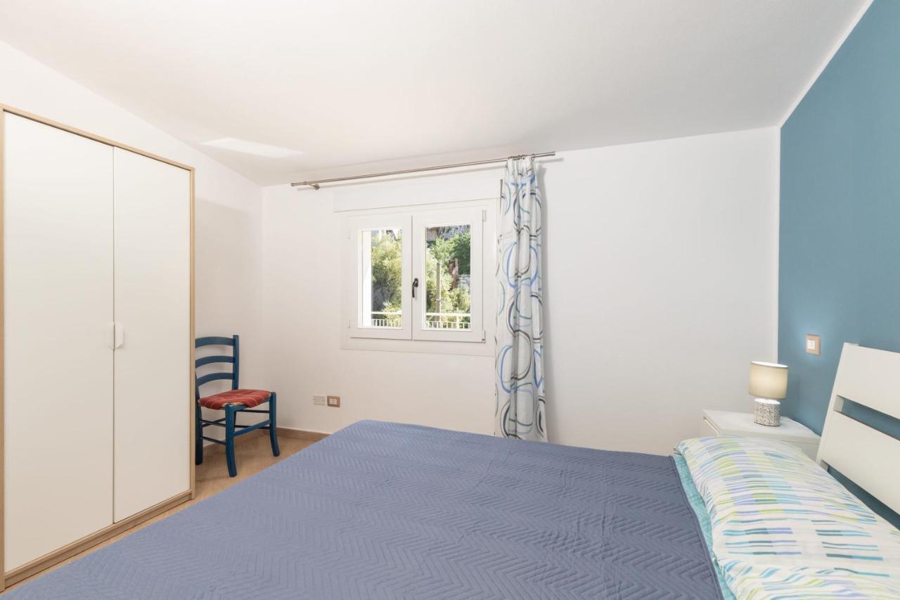 Mansarda Moro Apartment Baunei Exterior photo
